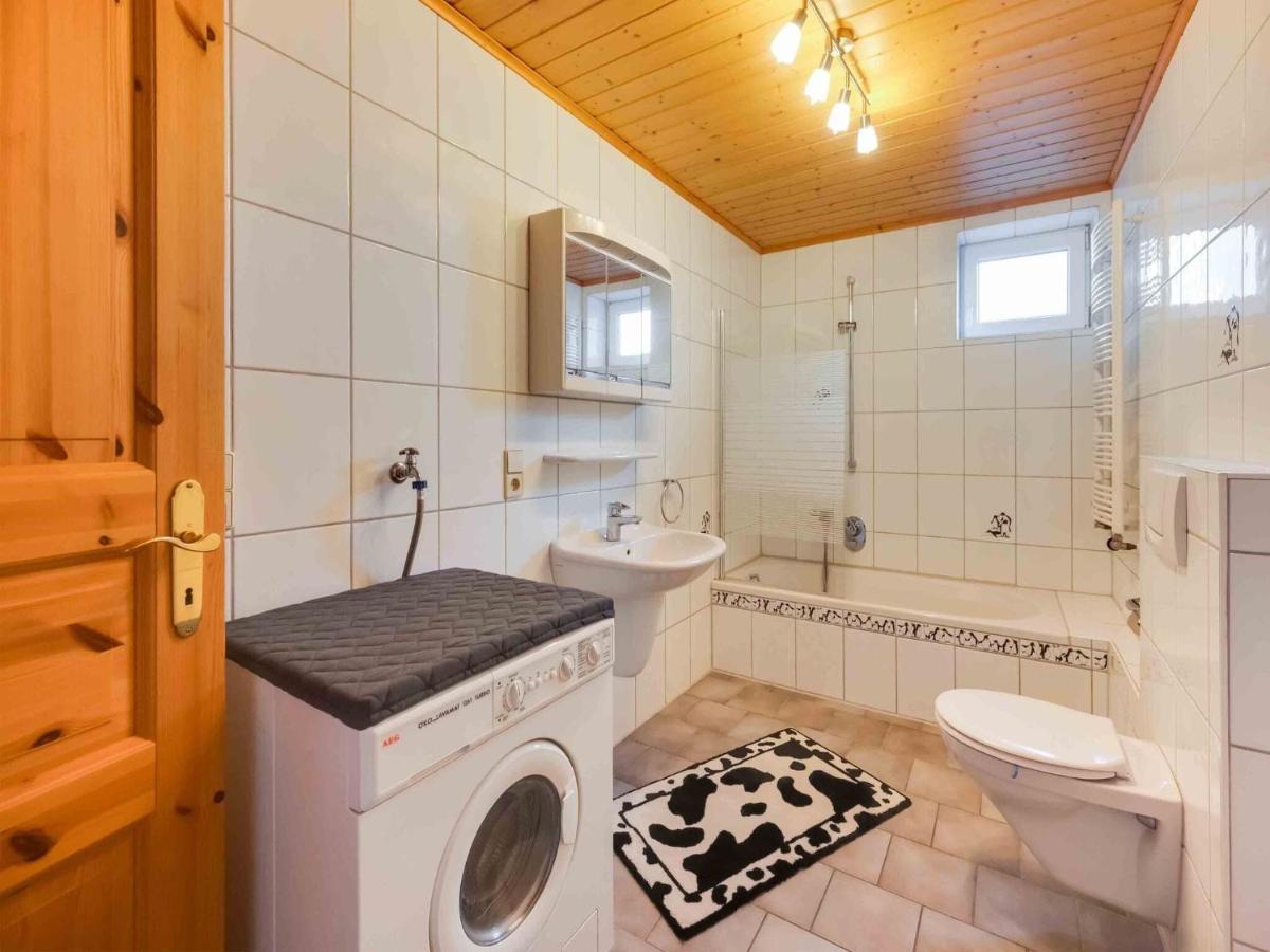 Holiday Home In The Eifel-Mosel With Garden Roes Exteriör bild